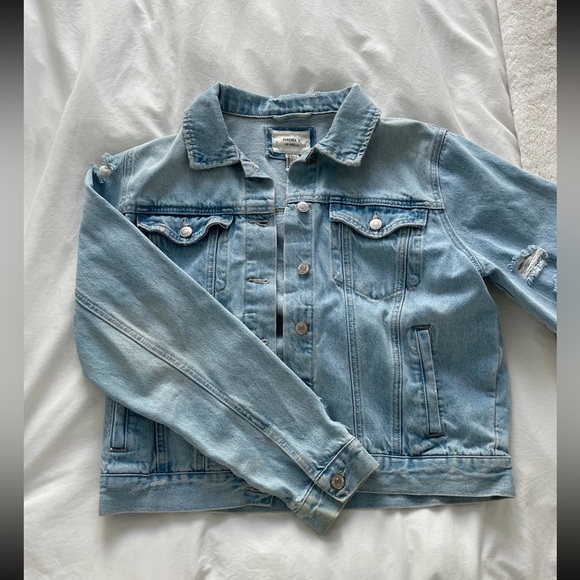 Distressed Jean Jacket - Picture 6 of 9